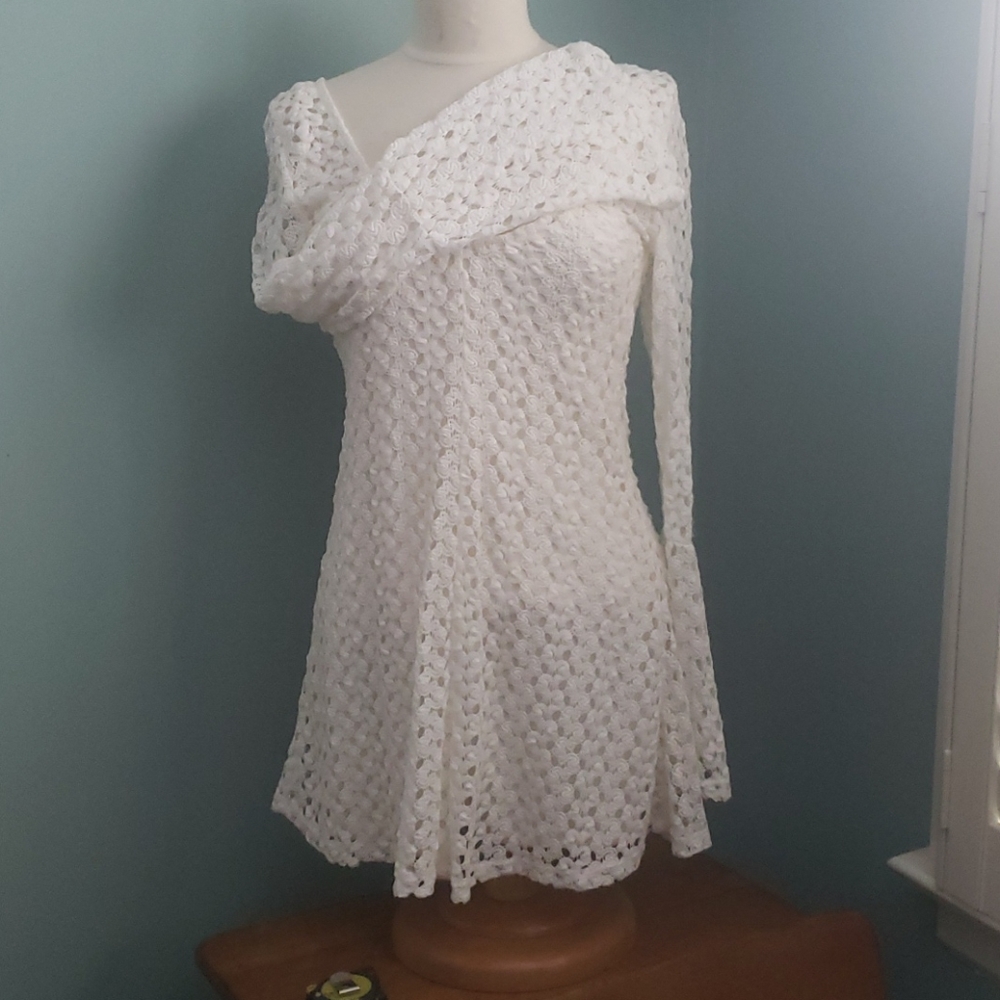 White/cream mini crochet dress